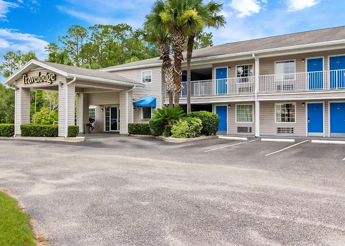 Travelodge Suites By Wyndham Macclenny I-10